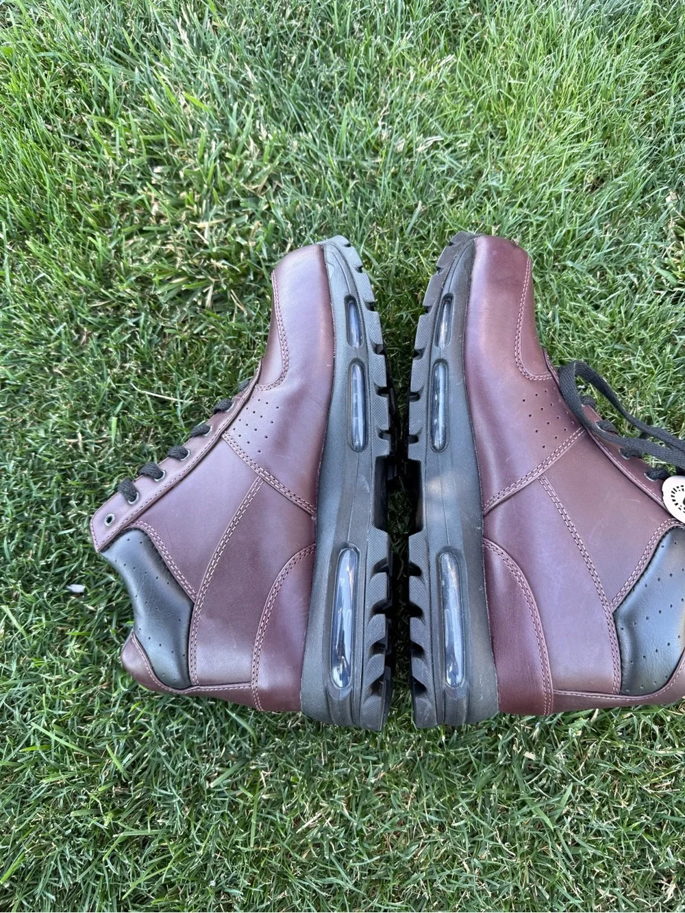 Nike ACG Air Max Goadome Leather Hiking Boots Burgundy Mens Size 10 New W/O Tag.